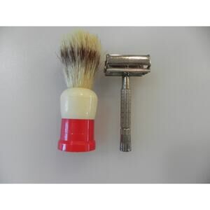 Vintage Gillette Safety Razor Adjustable with Brush